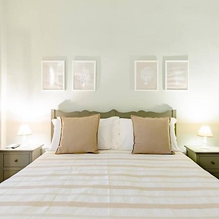 Torrelama Room&Breakfast Trani Bagian luar foto