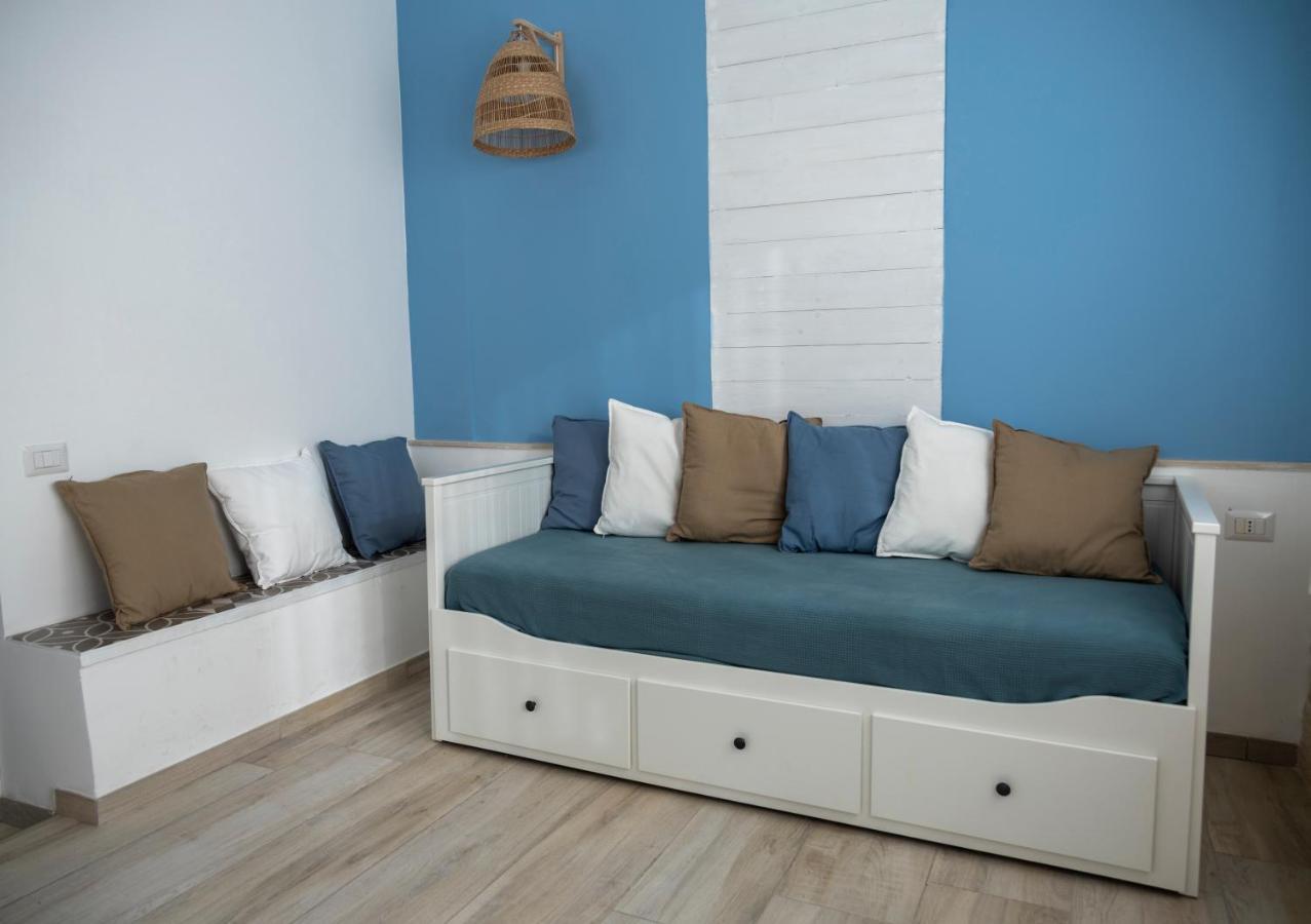 Torrelama Room&Breakfast Trani Bagian luar foto