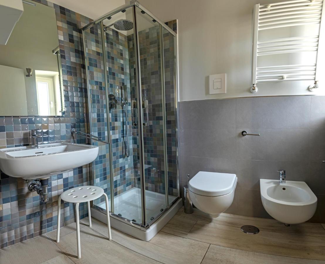 Torrelama Room&Breakfast Trani Bagian luar foto