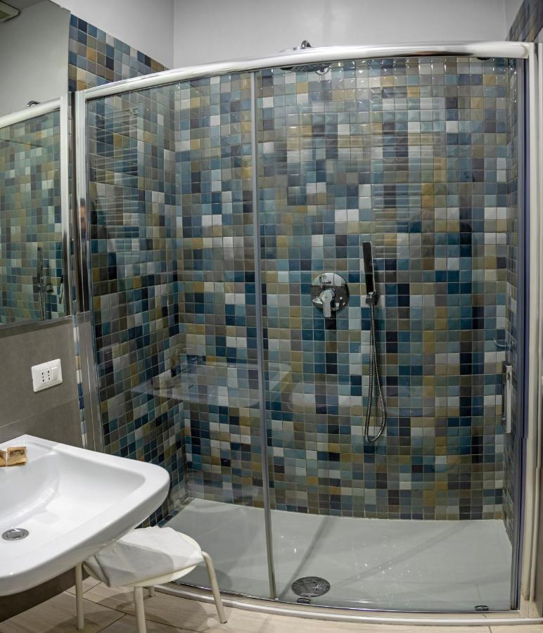 Torrelama Room&Breakfast Trani Bagian luar foto