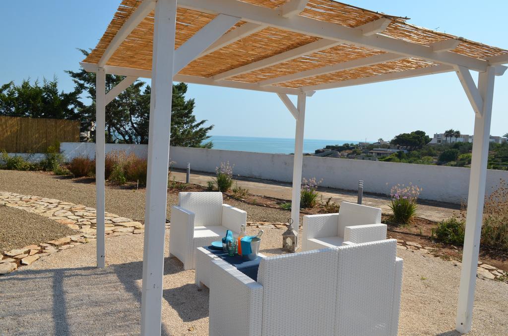 Torrelama Room&Breakfast Trani Bagian luar foto