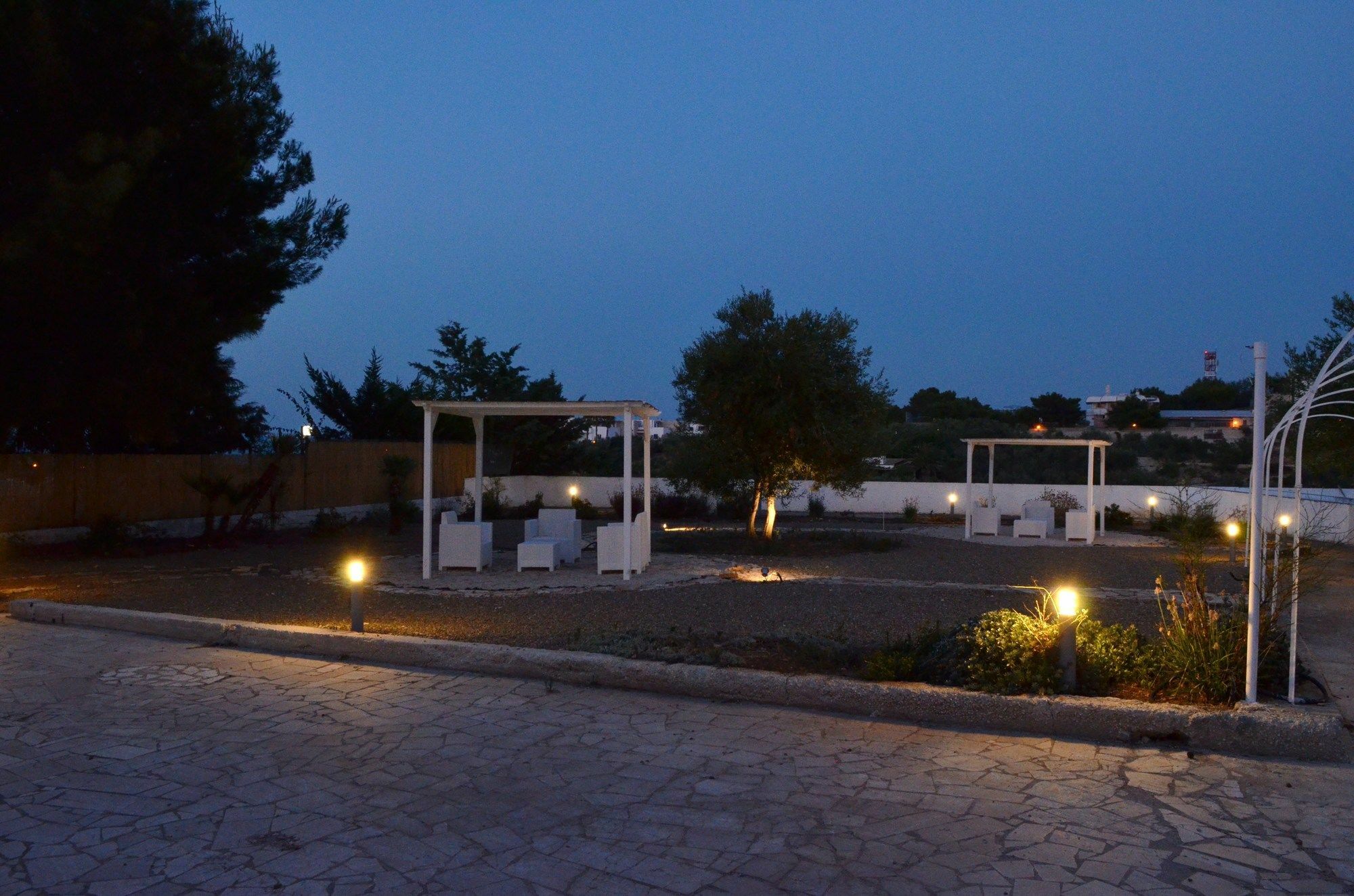 Torrelama Room&Breakfast Trani Bagian luar foto