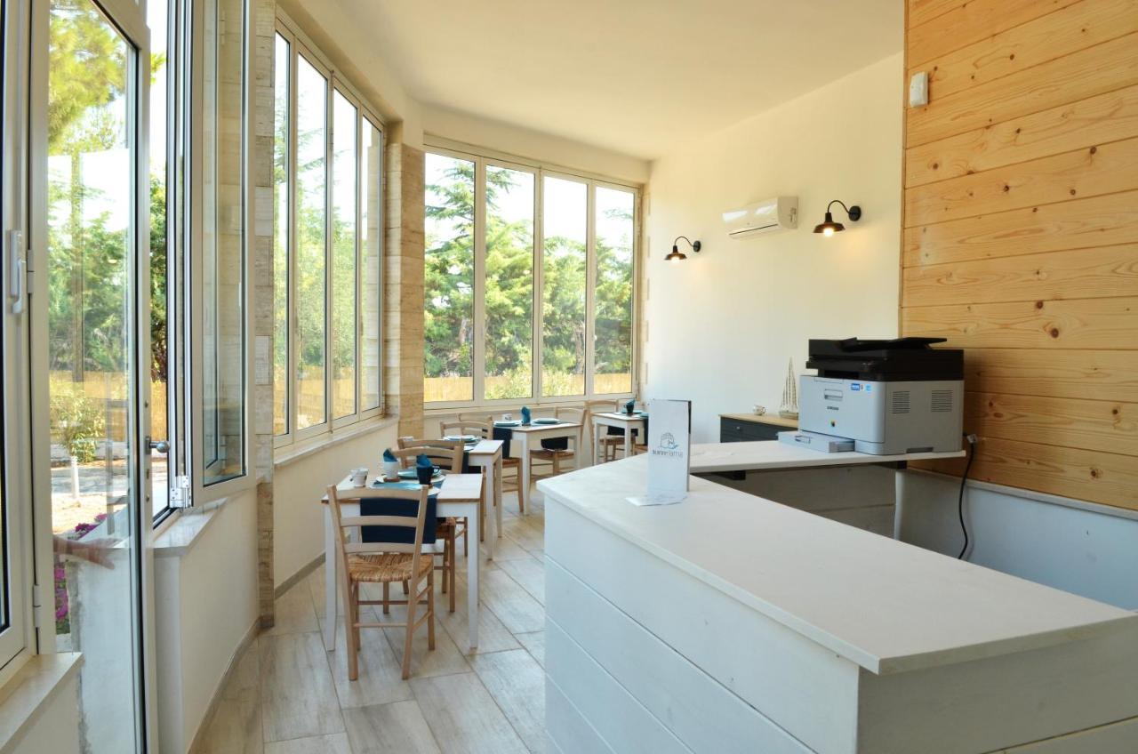 Torrelama Room&Breakfast Trani Bagian luar foto