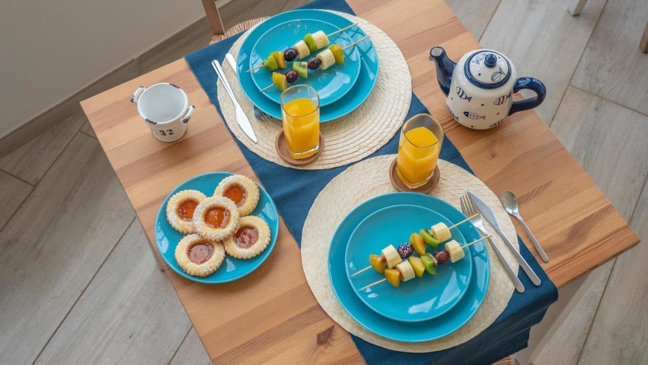 Torrelama Room&Breakfast Trani Bagian luar foto