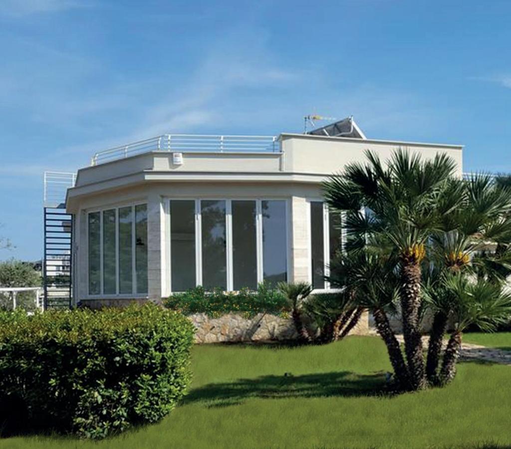 Torrelama Room&Breakfast Trani Bagian luar foto